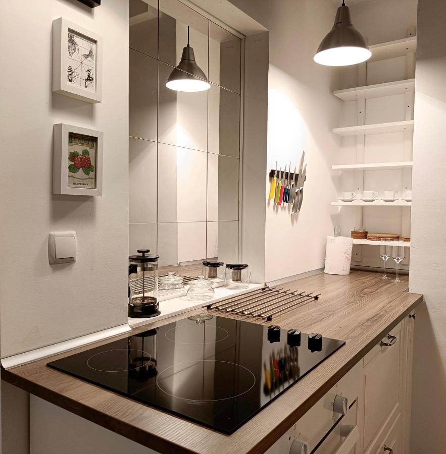 Newly Refurbished Apartment In The City Center Sofia Exterior photo